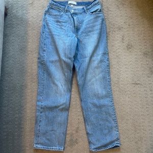 Abercrombie & Fitch, Curve Love, Crossover, The 90s Straight Ultra High Rise